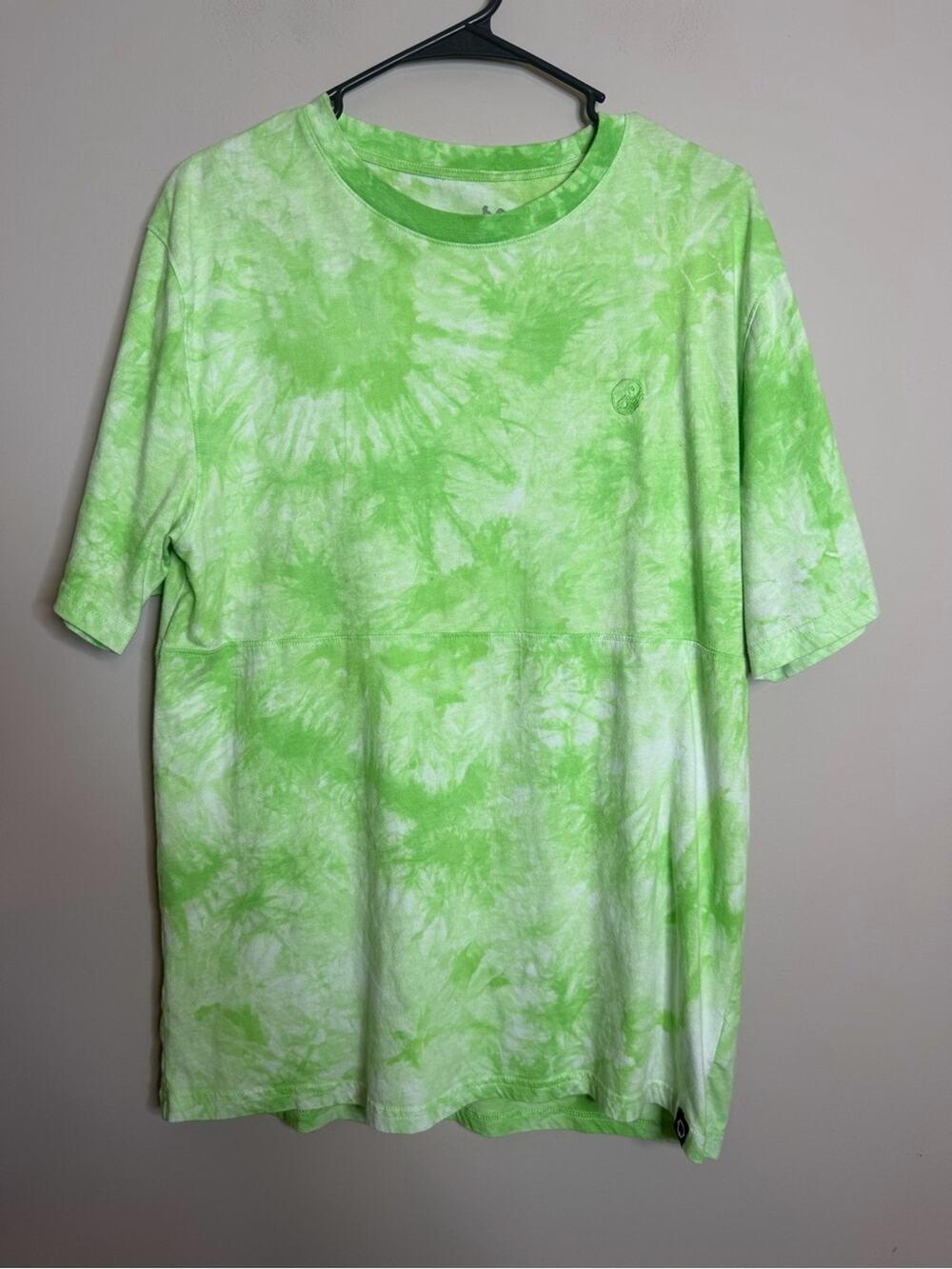 EMPYRE Men's Large Lime Green Tie Dye‎ Graphic T-Shirt